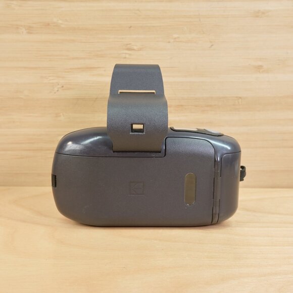 Vintage Kodak Cameo Motor / Vintage Point and Shoot Film Camera - Picture 5 of 7